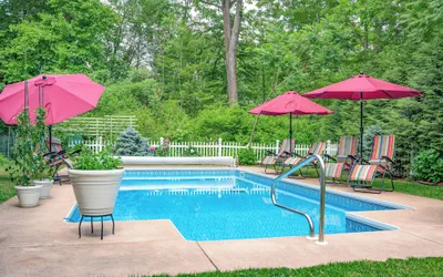 Cherry Valley Manor Luxury Bed and Breakfast