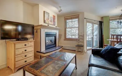 Silver Mill 8184-1br-walk To Slopes! Kids Ski Free! 1 Bedroom Condo by RedAwning