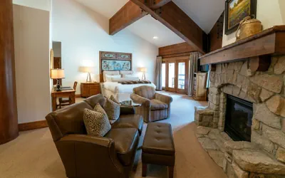 Luxury King Room Hotel Room by RedAwning