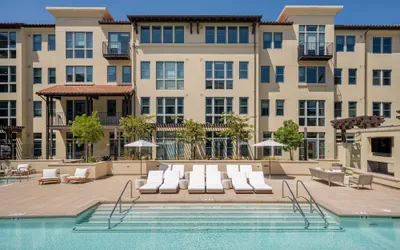 Mint House Menlo Park by Kasa