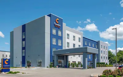 Comfort Suites Richmond East