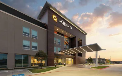 La Quinta Inn & Suites by Wyndham Austin Parmer/Tech Ridge