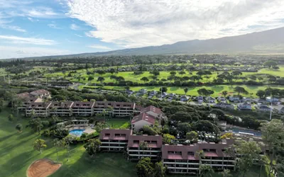 Kaanapalii Royal by KBM