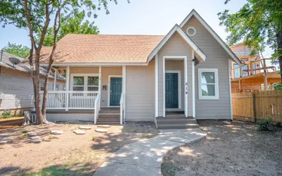 Fabulous Newly Renovated 1Br 1Ba Near Downtown