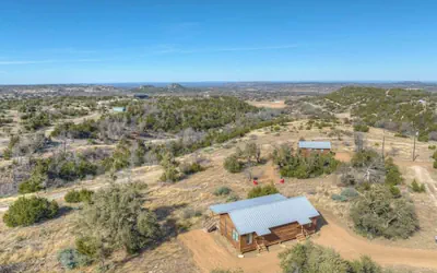 Rocky Ridge Cedar Cabin With Hot Tub & Amazing Views