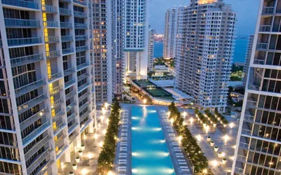 Amazing Condos at Icon Brickell With Pool