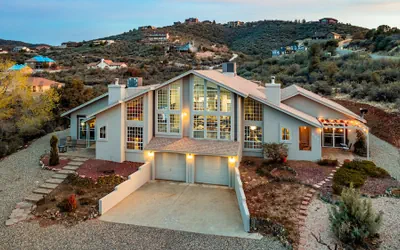 New Luxury Prescott Lynx B B 4k ft2 Sleeps 22