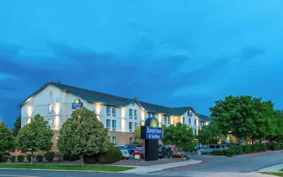 Days Inn & Suites by Wyndham Denver International Airport