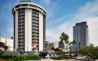 The DEXTRO Little Italy, BW Premier Collection