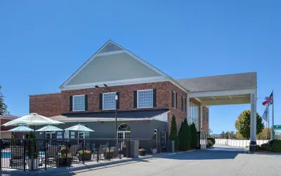 Best Western Hendersonville Inn