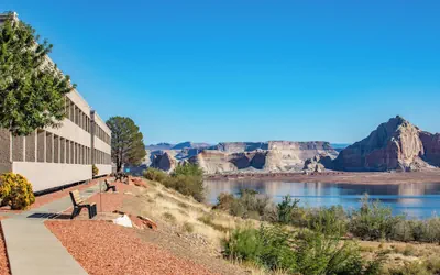 Lake Powell Resort
