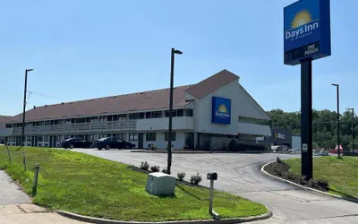 Days Inn by Wyndham Kansas City Northeast