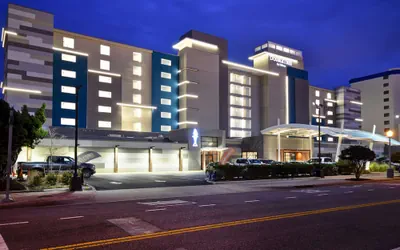 DoubleTree by Hilton Virginia Beach Oceanfront South