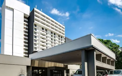 Sonesta Charlotte Lower South End