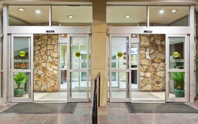 Holiday Inn Charleston Riverview by IHG