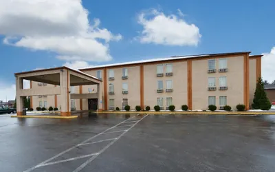 American Inn Evansville