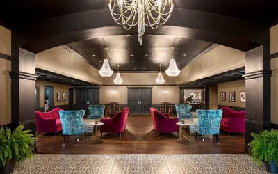 The Highlander Hotel Iowa City, an Ascend Collection Hotel