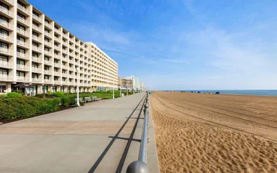 Country Inn & Suites by Radisson, Virginia Beach (Oceanfront)