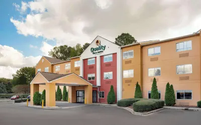 Quality Inn & Suites Birmingham - Highway 280