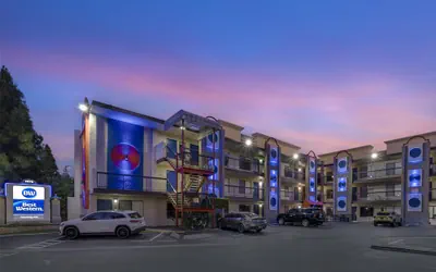 Best Western Courtesy Inn Hotel - Anaheim Resort at the Park