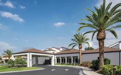 Courtyard by Marriott Orlando Airport