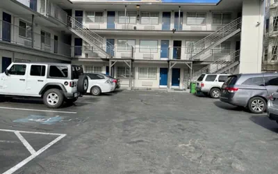 Motel 6 San Francisco, CA - Lombard Street