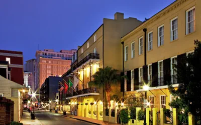 Holiday Inn FRENCH QUARTER-CHATEAU LEMOYNE by IHG