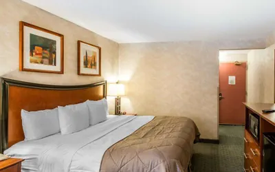 Quality Inn and Conference Center Greeley Downtown