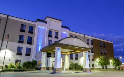 Holiday Inn Express Fargo-West Acres by IHG