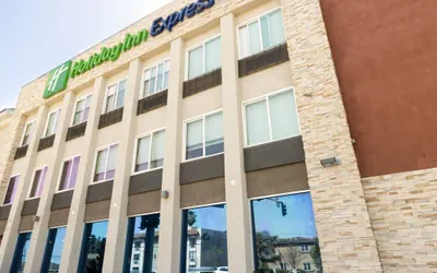 Holiday Inn Express Anaheim West by IHG