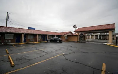 Days Inn by Wyndham Caddo Valley Arkadelphia