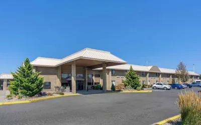 Best Western Plus Ahtanum Inn