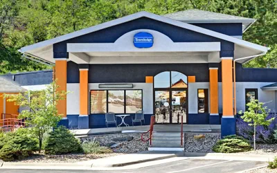 Travelodge by Wyndham Rapid City