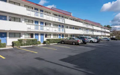 Motel 6 Birmingham, AL