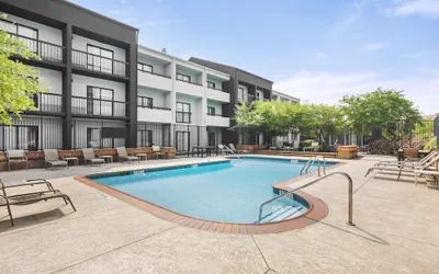 Super 8 by Wyndham Dallas Love Field Airport