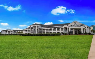 Best Western La Place Inn