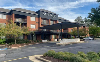 Courtyard by Marriott Newport News Yorktown
