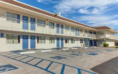 Motel 6 Phoenix North - Bell Road