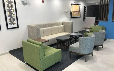 Holiday Inn Express Naples South I-75 by IHG