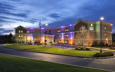 Holiday Inn Express Harrisburg I-81 – Hershey by IHG