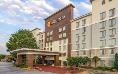 La Quinta Inn & Suites by Wyndham Atlanta Airport North