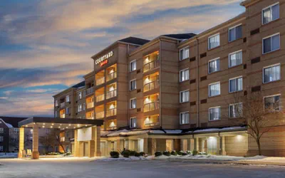Courtyard by Marriott Cleveland Airport South