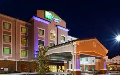 Holiday Inn Express & Suites Valdosta West - Mall Area by IHG