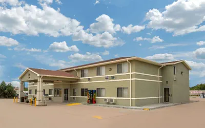 Days Inn by Wyndham North Platte