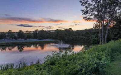 Best Western Royal Plaza Hotel & Trade Center