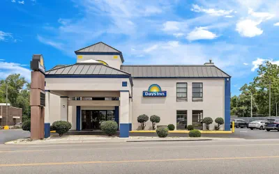 Days Inn by Wyndham Salem