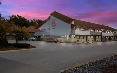 Red Roof Inn Cleveland - Westlake