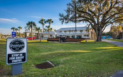 PaddleTail Waterfront Lodge, Trademark Collection by Wyndham