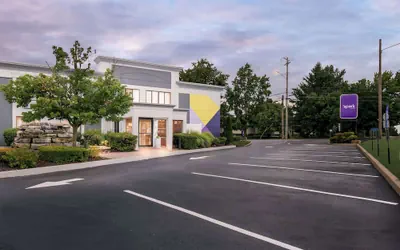 Spark by Hilton Hummelstown Hershey