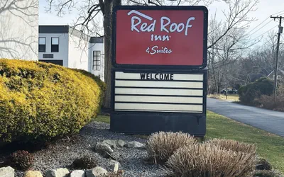 Red Roof Inn & Suites Middleborough